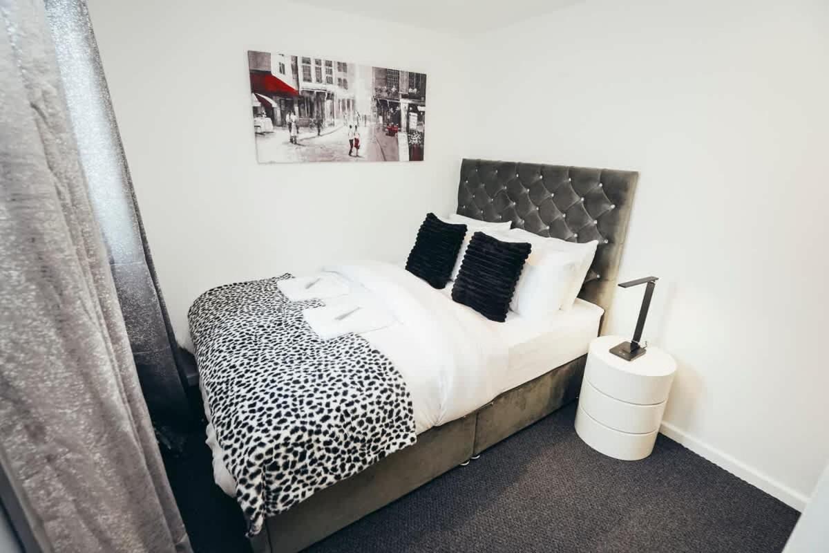 Snug 1Br Apt, Self Check In, Parking, By Derbnb Hilton  Exteriör bild